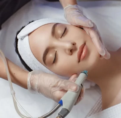 aqua peel, hydrafacial treatment, AHA, alpha hydroxy acid, BHA, beta hydroxy acid, PHA, poly hydroxy acid, reduce hyperpigmentation, reduce dark spots, prevent acne scars